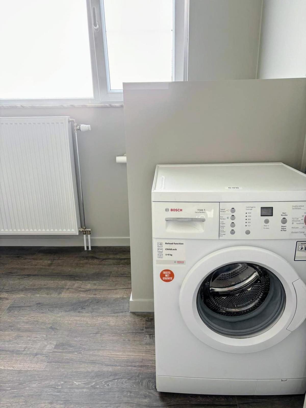 B&B Casa Roman & Vakantiewoning Voor 1 Pers Tot Max 32 Personen Zonhoven Buitenkant foto