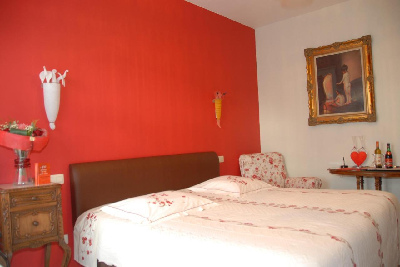 B&B Casa Roman & Vakantiewoning Voor 1 Pers Tot Max 32 Personen Zonhoven Buitenkant foto
